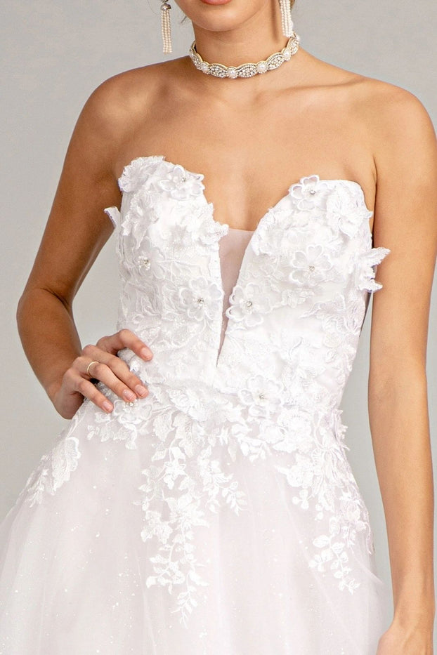 Illusion sweetheart neckline Wedding Gown
